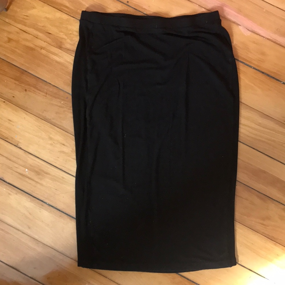 Black rayon stretch pencil skirt
